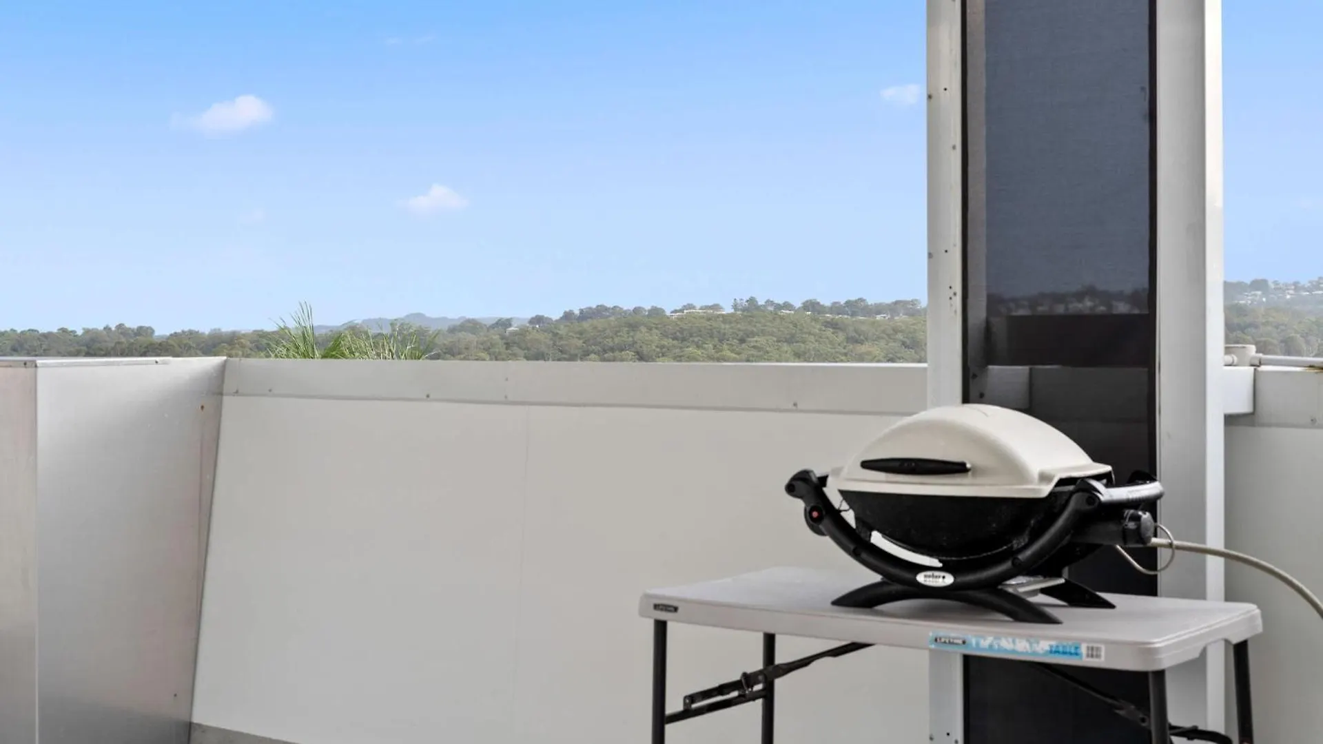 Headland Horizons Rooftop Retreat In Alex Alexandra Headland Australia
