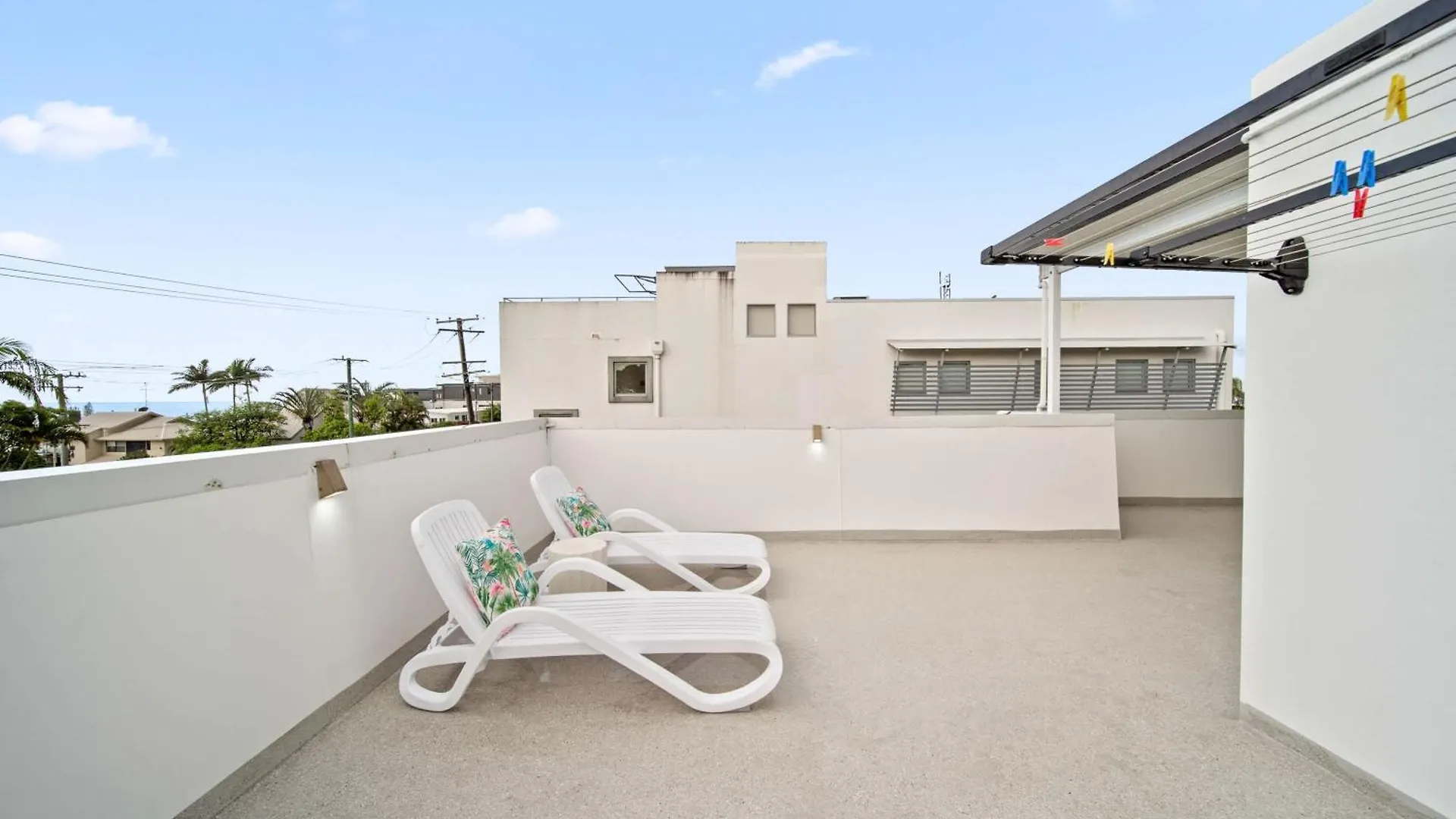 Headland Horizons Rooftop Retreat In Alex Alexandra Headland Australia